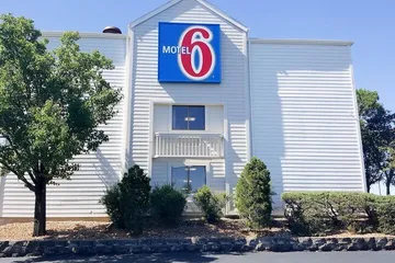 Motel 6 Maryland Heights MO