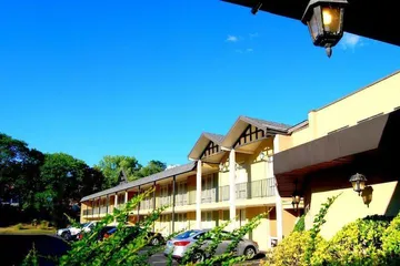 West Gate Inn Nyack