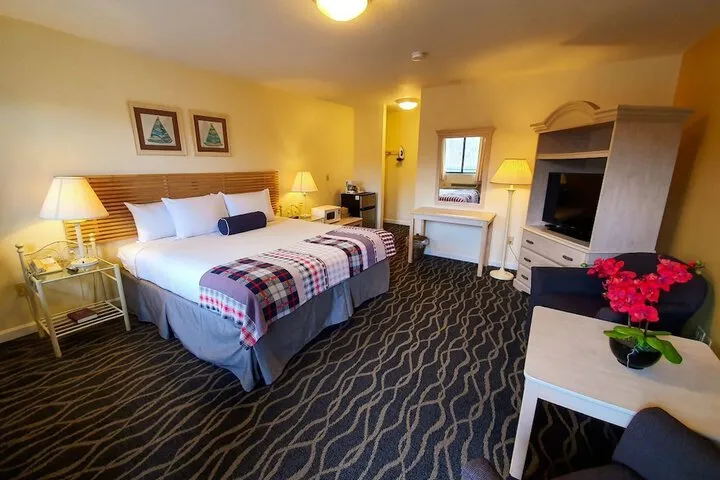 Room 2 of 20