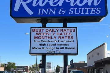 Riverton Inn & Suites