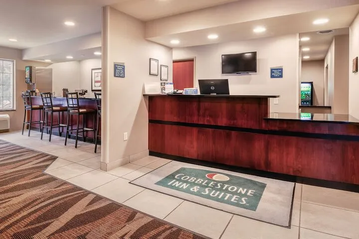 Concierge desk