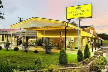 Ozark Inn & Suites
