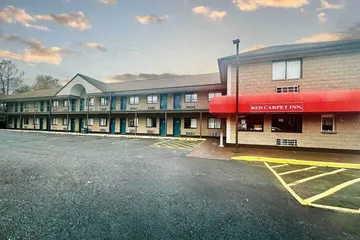 Red Carpet Inn Norwalk