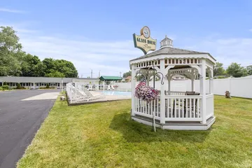 Glass House Inn Erie Near I-90 & I-79