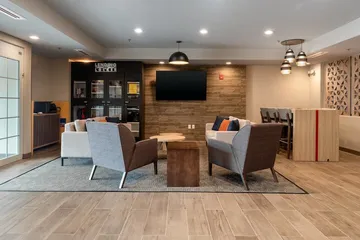 Candlewood Suites Enterprise by IHG