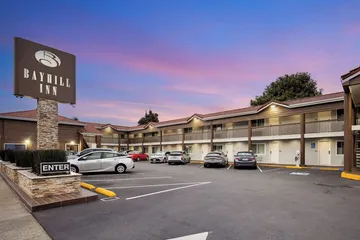 Bayhill Inn