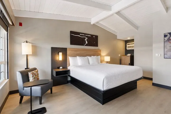 Room 5 of 49