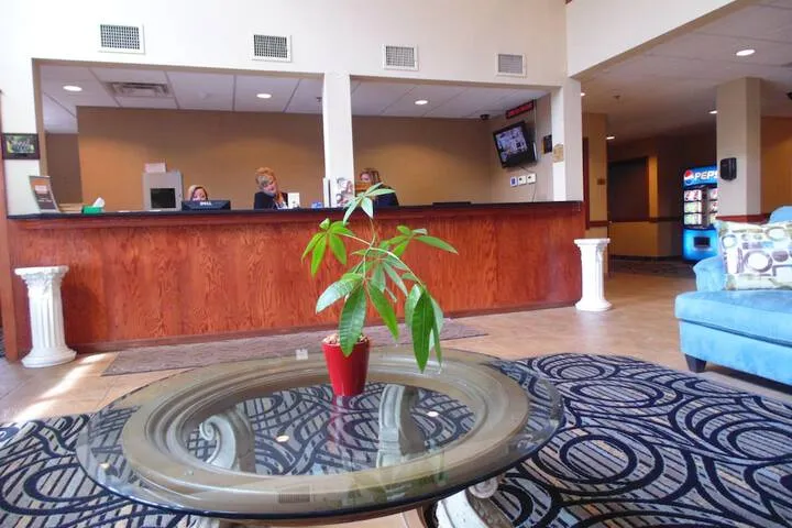 Hotel 2 of 68