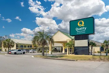 Quality Inn & Suites near Lake Eufaula
