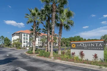 La Quinta Inn & Suites by Wyndham PCB Pier Park area
