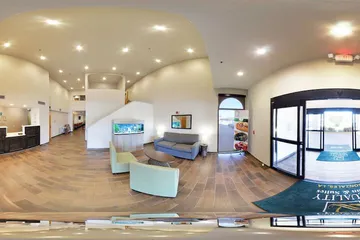 Quality Inn & Suites Near Tanger Outlet Mall