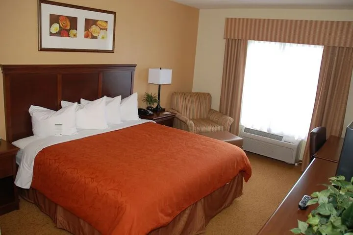 Room 4 of 23