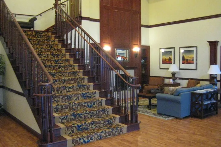 Hotel 2 of 23