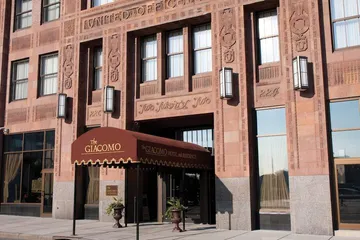The Giacomo Niagara Falls NY an Ascend Collection Hotel
