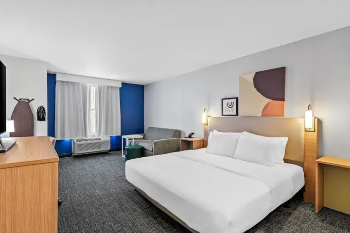 Room 4 of 29