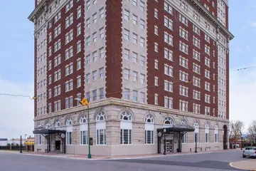 DoubleTree by Hilton Utica