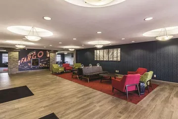 La Quinta Inn & Suites by Wyndham Fargo-Medical Center