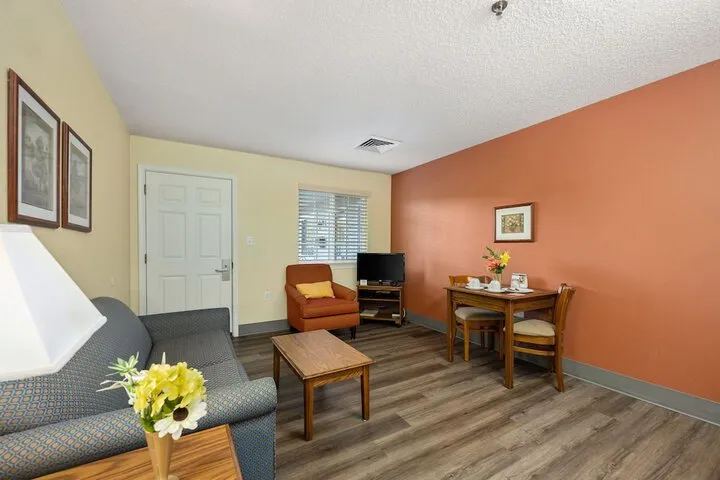 Room 4 of 31
