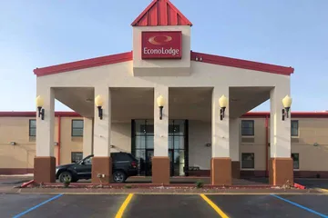 Econo Lodge Truman Inn