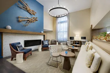 The Anza - a Calabasas Hotel