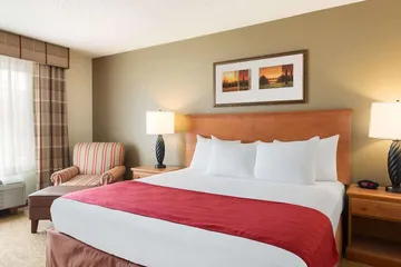 Country Inn & Suites by Radisson Davenport - Quad Cities
