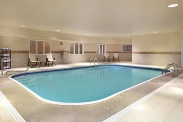 Country Inn & Suites by Radisson Champaign North, IL