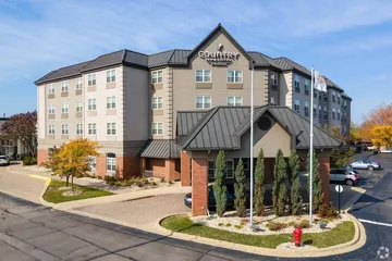 Country Inn & Suites by Radisson Elk Grove Village / Itasca