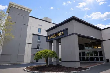 La Quinta Inn & Suites by Wyndham Danbury