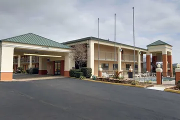Quality Inn & Suites Clarksville