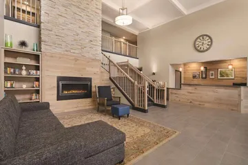 Country Inn & Suites by Radisson Detroit Lakes