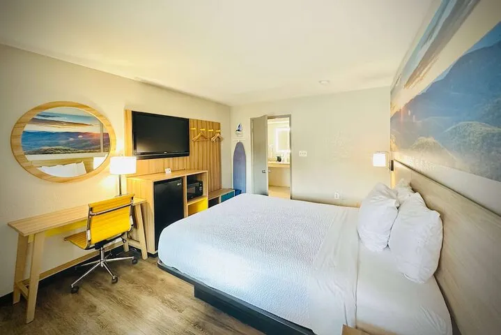 Room 5 of 31