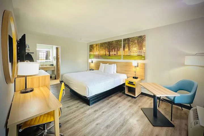 Room 2 of 31