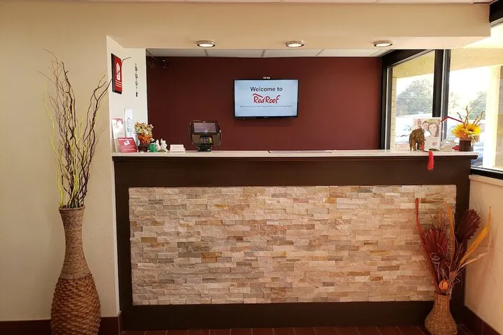 Concierge desk