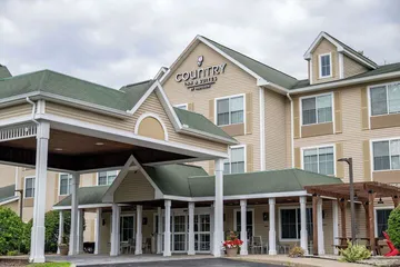 Country Inn & Suites by Radisson Lake George (Queensbury), NY