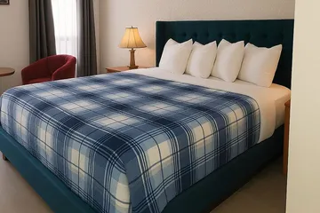 Maple Creek Motor Inn