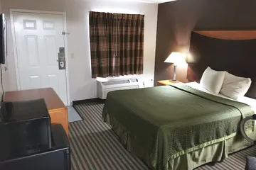 Cypress Inn