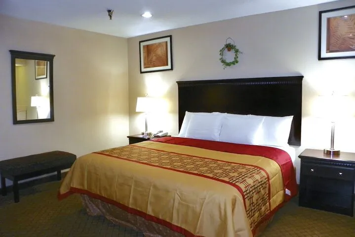 Room 2 of 24