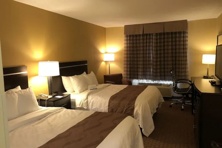 Room 3 of 27