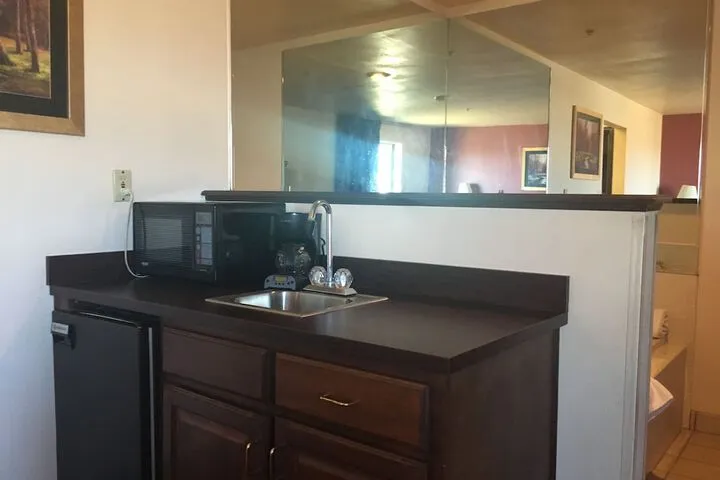 Room 2 of 17