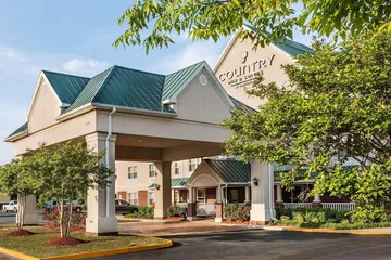 Country Inn & Suites by Radisson Chester, VA