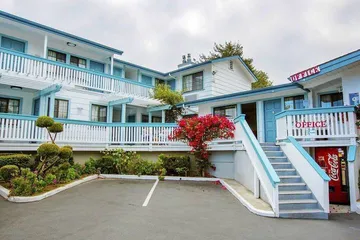 Arbor Inn Monterey