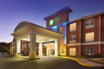 Holiday Inn Express and Suites Manassas by IHG