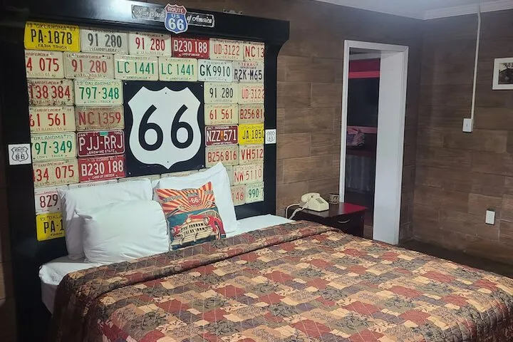 Room 5 of 43