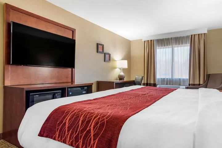 Room 3 of 25