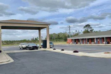 Lake Seminole Inn