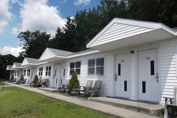 White Birches Motel