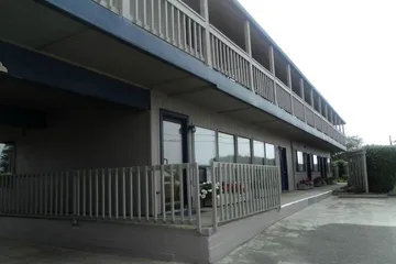 Lighthouse Cove Inn