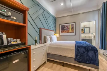 Rams Hotel