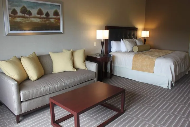 Room 4 of 38