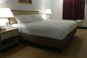 Contempra Inn